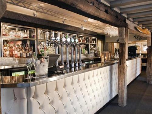 Hotel The Blue Anchor Feering Esterno foto